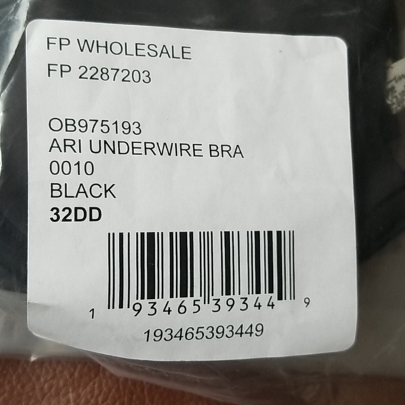 NWT Free People Ari Underwire Bra-color Black multiple sizes - Picture 6 of 13
